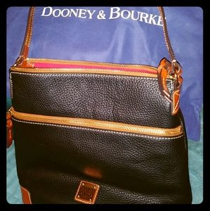 Dooney & Bourke Purse
